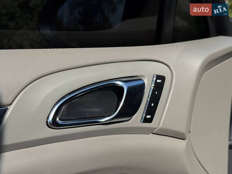 Внедорожник / Кроссовер Porsche Cayenne 2010 в Кривом Роге