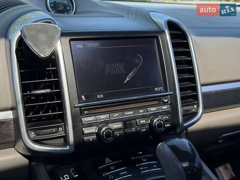 Внедорожник / Кроссовер Porsche Cayenne 2010 в Кривом Роге