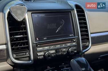 Позашляховик / Кросовер Porsche Cayenne 2010 в 