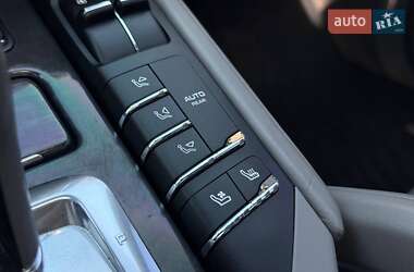 Позашляховик / Кросовер Porsche Cayenne 2010 в 