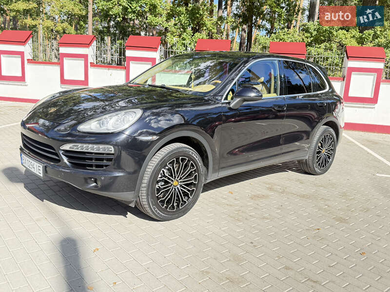 Внедорожник / Кроссовер Porsche Cayenne 2012 в Киеве фото 7 Внедорожник / Кроссовер Porsche Cayenne 2012 в Киеве
