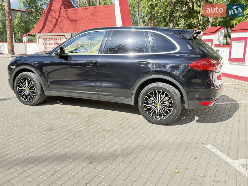 Внедорожник / Кроссовер Porsche Cayenne 2012 в Киеве фото 13 Внедорожник / Кроссовер Porsche Cayenne 2012 в Киеве