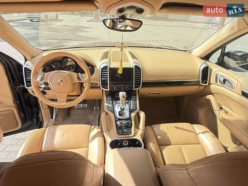 Внедорожник / Кроссовер Porsche Cayenne 2012 в Киеве фото 41 Внедорожник / Кроссовер Porsche Cayenne 2012 в Киеве