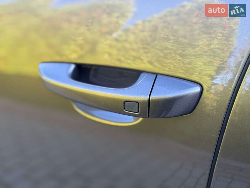 Внедорожник / Кроссовер Porsche Cayenne 2013 в Коростене