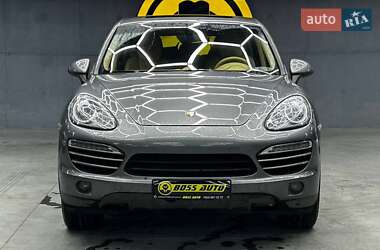 Внедорожник / Кроссовер Porsche Cayenne 2013 в 