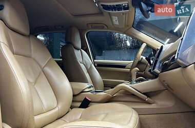 Внедорожник / Кроссовер Porsche Cayenne 2013 в 