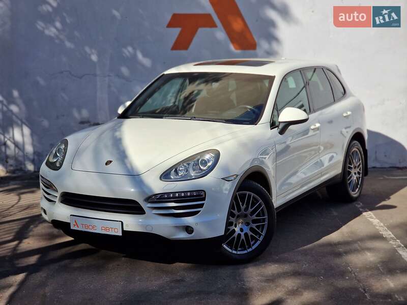 Внедорожник / Кроссовер Porsche Cayenne 2011 в Одессе