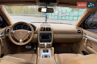 Внедорожник / Кроссовер Porsche Cayenne 2009 в 