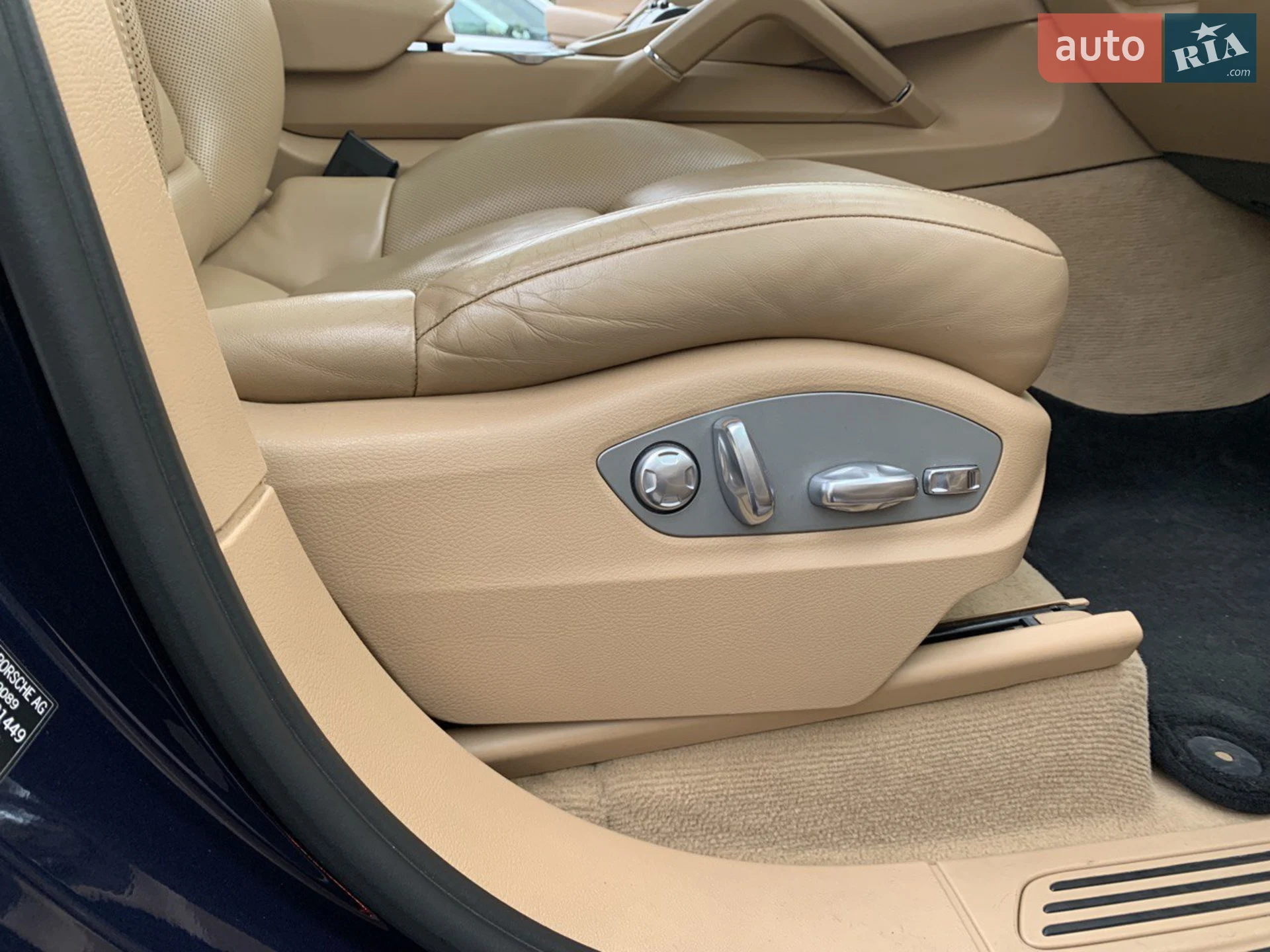 2011 Porsche Cayenne - мініатюра 20
