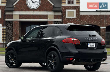 Позашляховик / Кросовер Porsche Cayenne 2012 в Києві