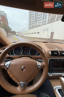 Позашляховик / Кросовер Porsche Cayenne 2008 в 