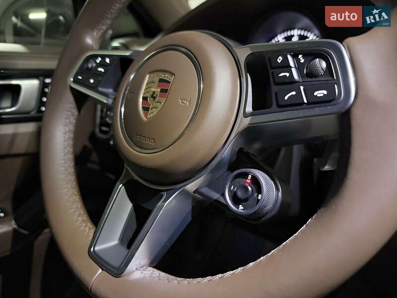 Позашляховик / Кросовер Porsche Cayenne 2019 в Дніпрі
