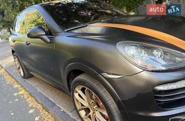 Внедорожник / Кроссовер Porsche Cayenne 2010 в Киеве