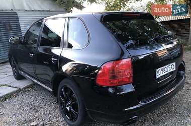 Внедорожник / Кроссовер Porsche Cayenne 2006 в 