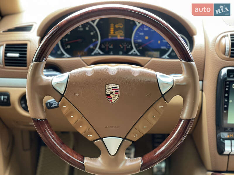Позашляховик / Кросовер Porsche Cayenne 2008 в Києві