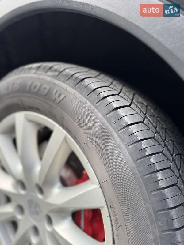 Позашляховик / Кросовер Porsche Cayenne 2011 в Хусті
