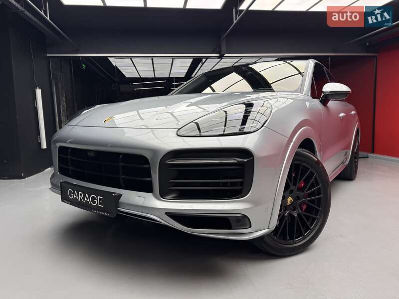Позашляховик / Кросовер Porsche Cayenne 2020 в Києві