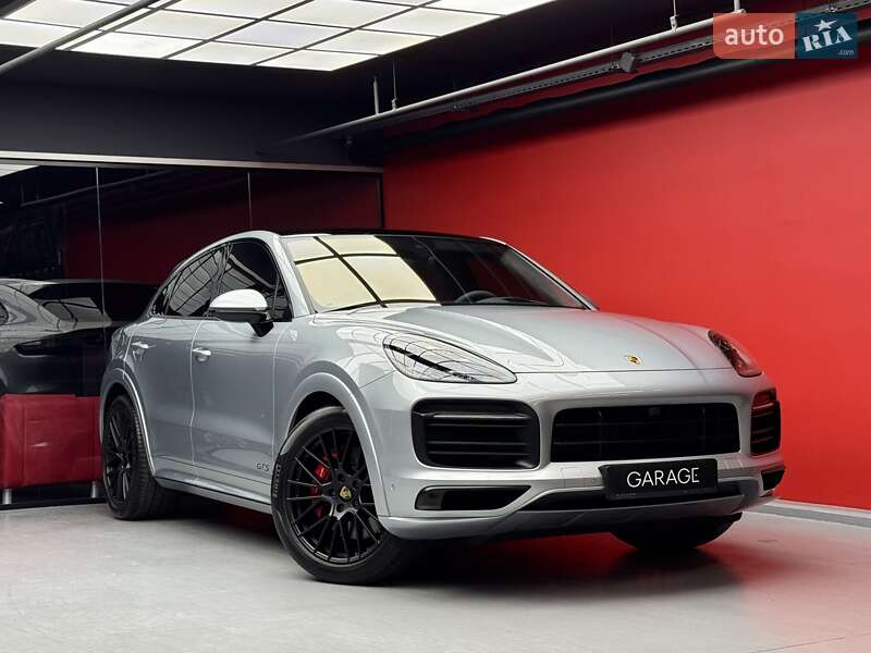 Позашляховик / Кросовер Porsche Cayenne 2020 в Києві