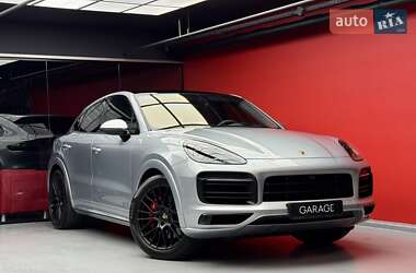 Позашляховик / Кросовер Porsche Cayenne 2020 в 