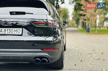 Позашляховик / Кросовер Porsche Cayenne 2018 в 