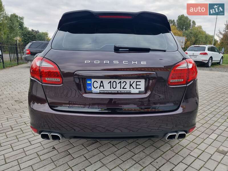 Внедорожник / Кроссовер Porsche Cayenne 2013 в Смеле