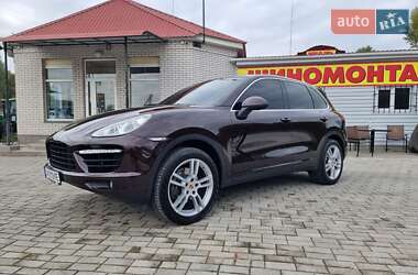 Внедорожник / Кроссовер Porsche Cayenne 2013 в 