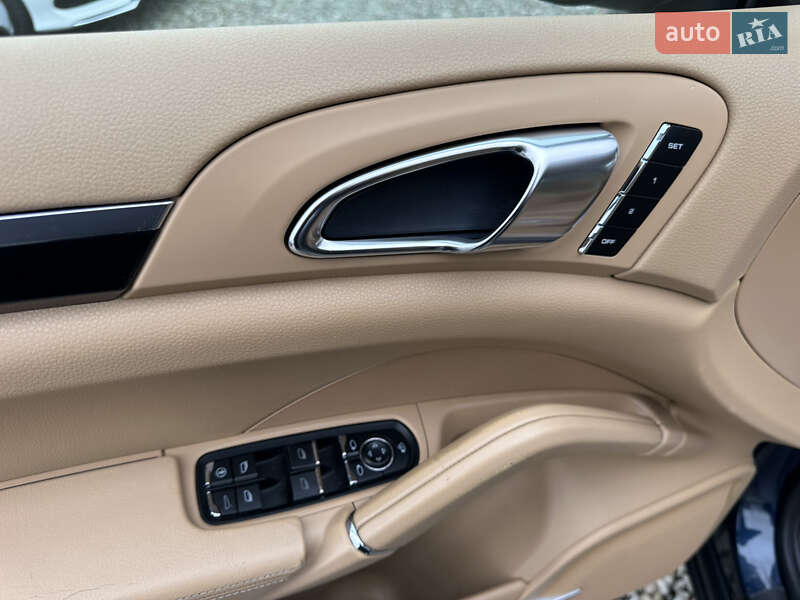 Внедорожник / Кроссовер Porsche Cayenne 2011 в Ивано-Франковске фото 20 Внедорожник / Кроссовер Porsche Cayenne 2011 в Ивано-Франковске