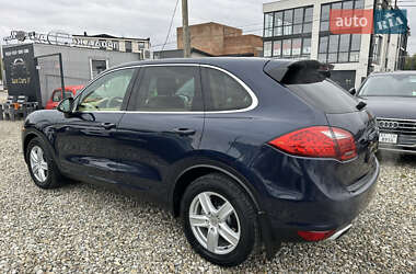 Внедорожник / Кроссовер Porsche Cayenne 2011 в 