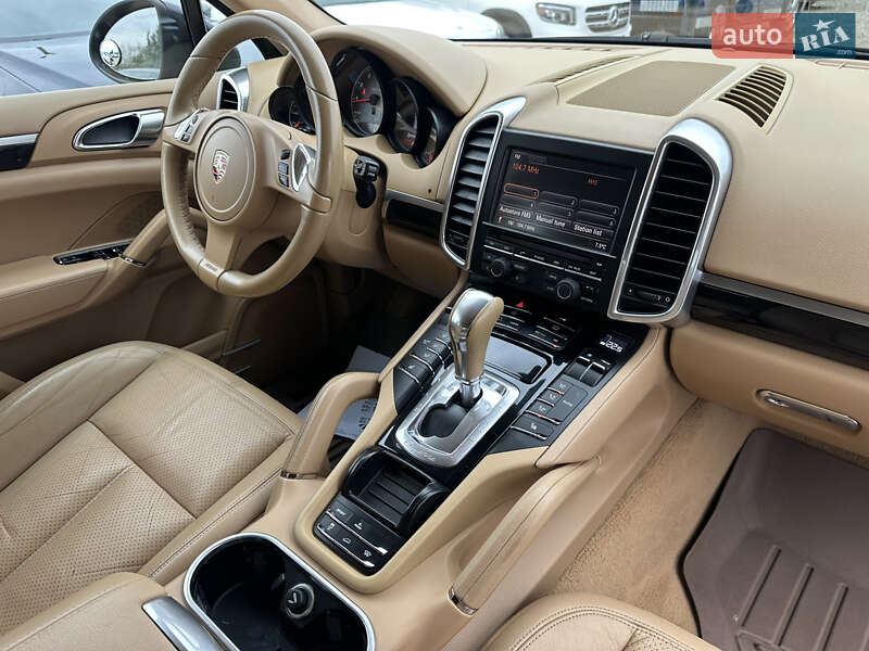 Внедорожник / Кроссовер Porsche Cayenne 2011 в Ивано-Франковске фото 34 Внедорожник / Кроссовер Porsche Cayenne 2011 в Ивано-Франковске