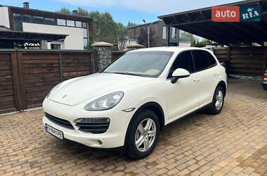 Внедорожник / Кроссовер Porsche Cayenne 2011 в Киеве