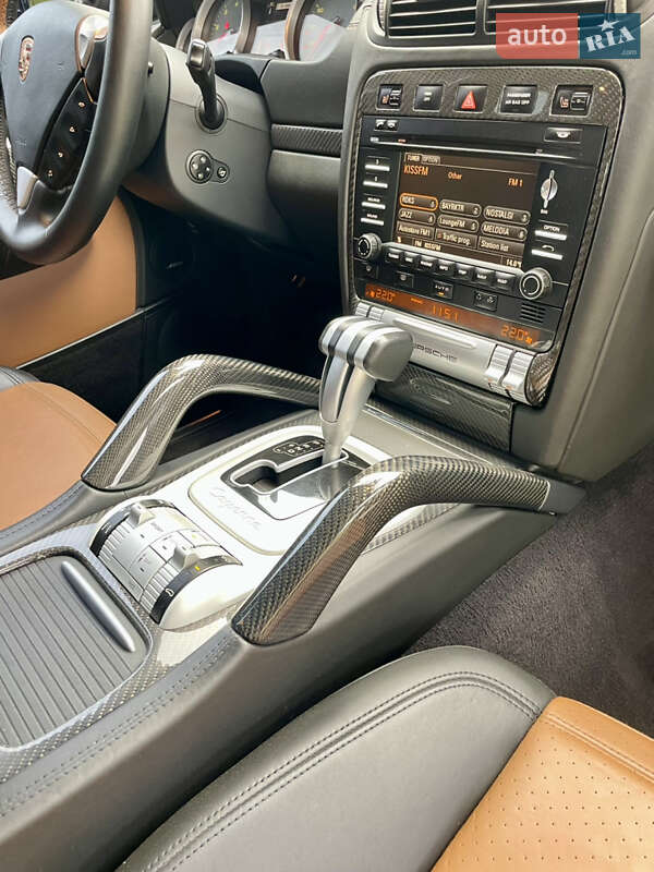 Позашляховик / Кросовер Porsche Cayenne 2008 в Києві
