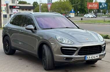 Позашляховик / Кросовер Porsche Cayenne 2010 в 