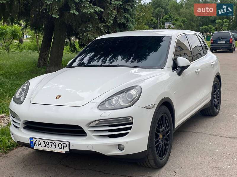 Позашляховик / Кросовер Porsche Cayenne 2013 в Ніжині