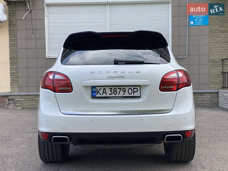 Позашляховик / Кросовер Porsche Cayenne 2013 в Ніжині