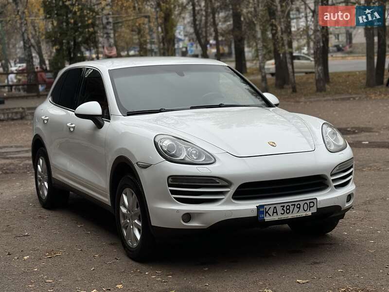Позашляховик / Кросовер Porsche Cayenne 2013 в Ніжині
