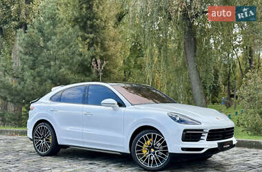 Позашляховик / Кросовер Porsche Cayenne 2019 в 