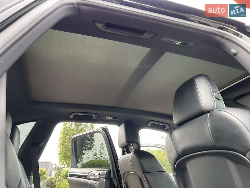 Внедорожник / Кроссовер Porsche Cayenne 2015 в Луцке фото 21 Внедорожник / Кроссовер Porsche Cayenne 2015 в Луцке