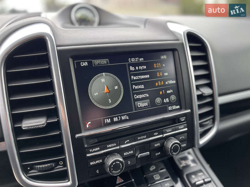 Внедорожник / Кроссовер Porsche Cayenne 2015 в Луцке фото 32 Внедорожник / Кроссовер Porsche Cayenne 2015 в Луцке