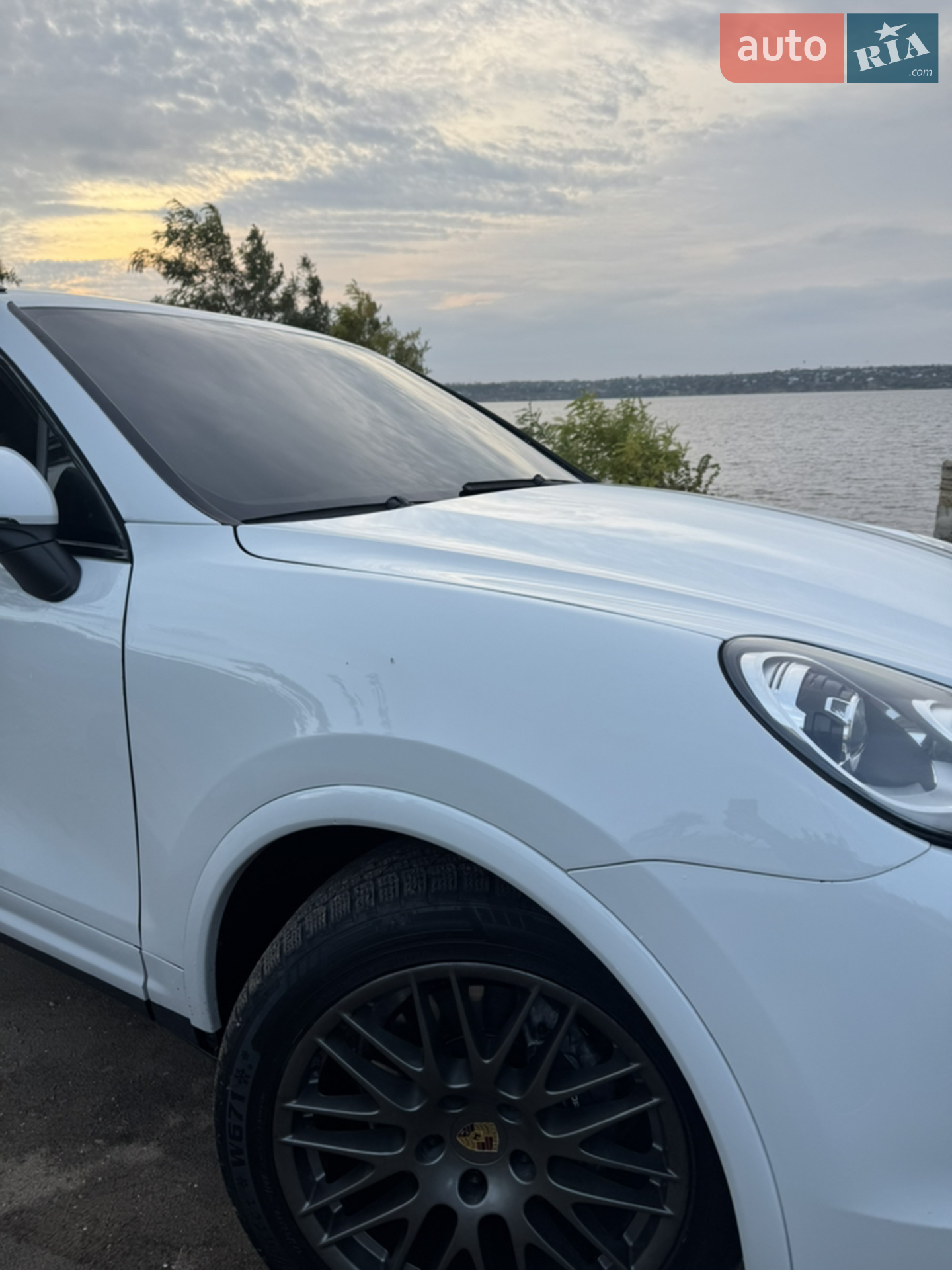 2016 Porsche Cayenne - мініатюра 18
