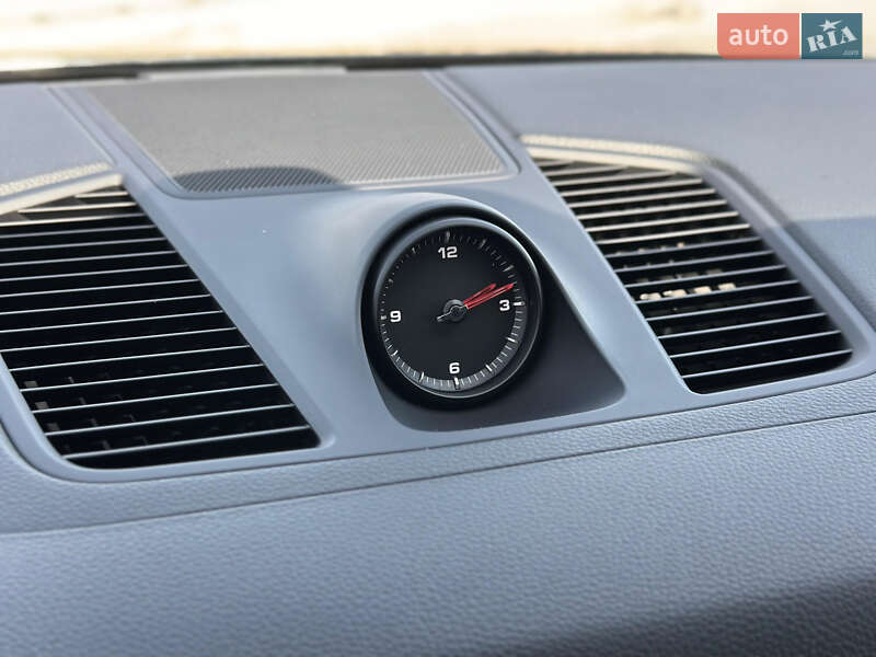 Позашляховик / Кросовер Porsche Cayenne 2019 в Києві