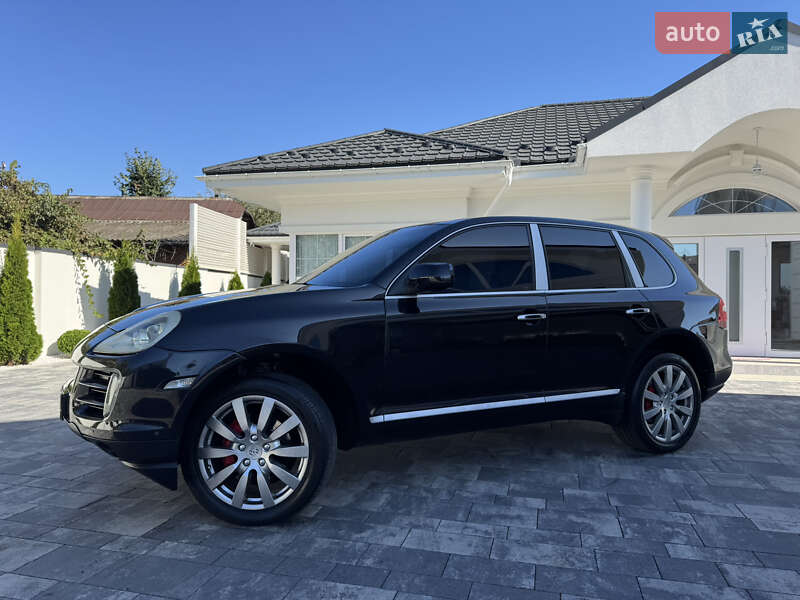 Внедорожник / Кроссовер Porsche Cayenne 2010 в Ивано-Франковске фото 2 Внедорожник / Кроссовер Porsche Cayenne 2010 в Ивано-Франковске