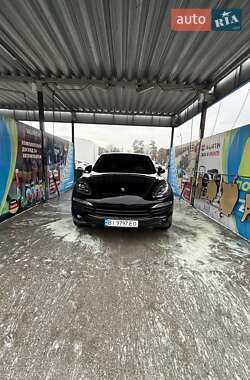 Внедорожник / Кроссовер Porsche Cayenne 2011 в Кременчуге