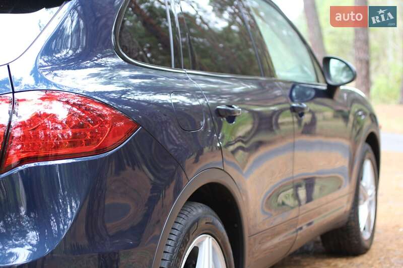 Внедорожник / Кроссовер Porsche Cayenne 2011 в Киеве фото 19 Внедорожник / Кроссовер Porsche Cayenne 2011 в Киеве