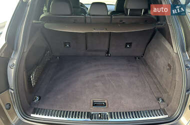 Внедорожник / Кроссовер Porsche Cayenne 2013 в 