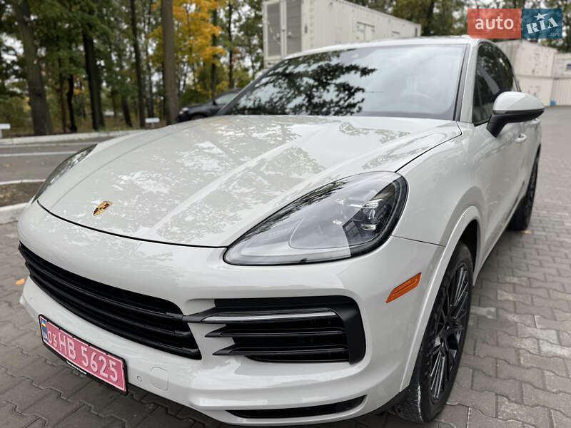 Позашляховик / Кросовер Porsche Cayenne 2020 в Києві