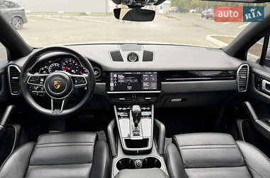 Позашляховик / Кросовер Porsche Cayenne 2020 в 