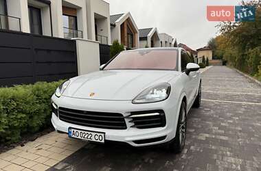 Внедорожник / Кроссовер Porsche Cayenne 2022 в 
