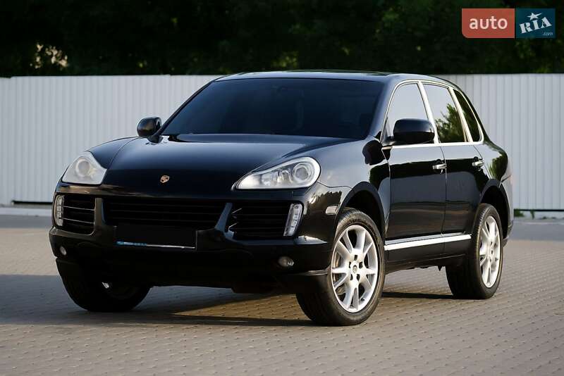 Позашляховик / Кросовер Porsche Cayenne 2007 в 
