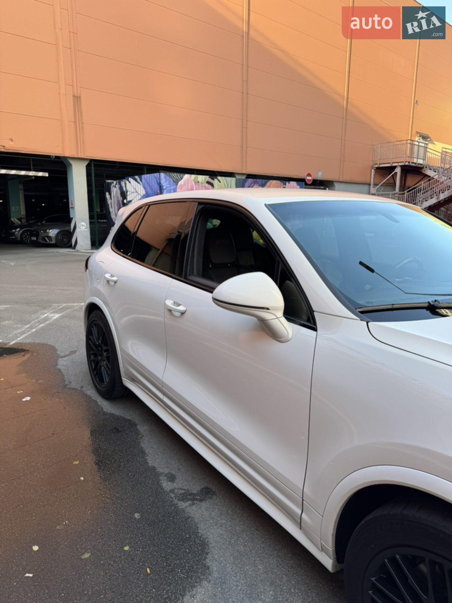 2016 Porsche Cayenne - мініатюра 4