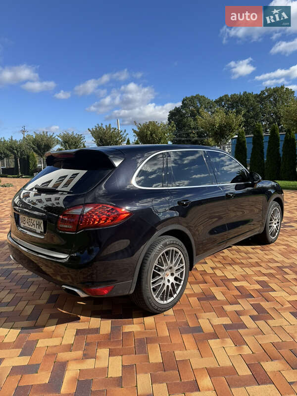 Позашляховик / Кросовер Porsche Cayenne 2012 в Вінниці